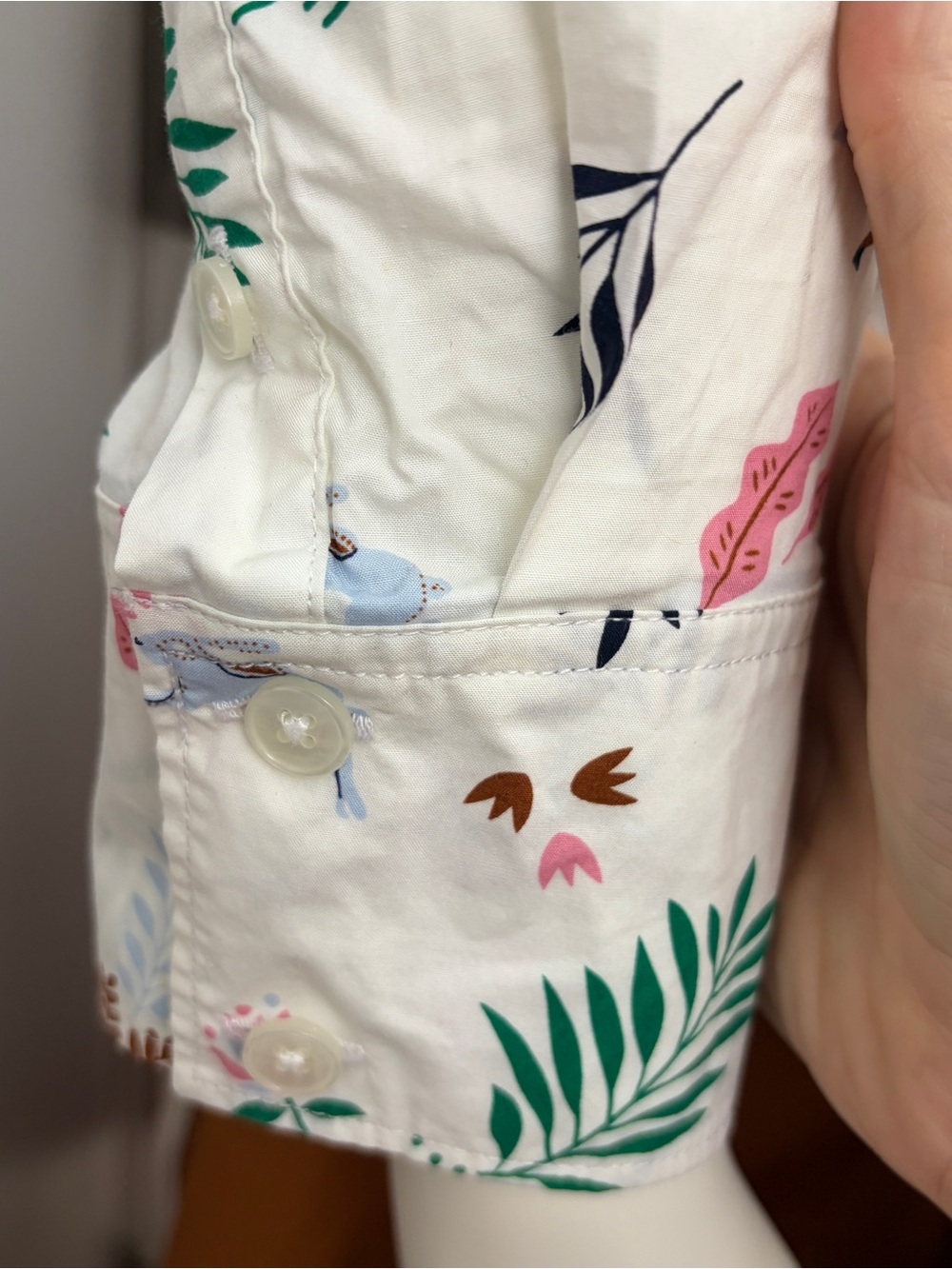 Boden White Floral, Fox & Rabbit Print Button-Down Shirt - Size 20 - Picture 4 of 10